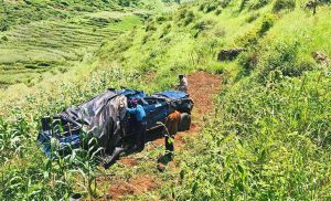 रुकुम पूर्वमा प्रहरीकै गाडी दुर्घटनामा १ जनाको मृत्यु